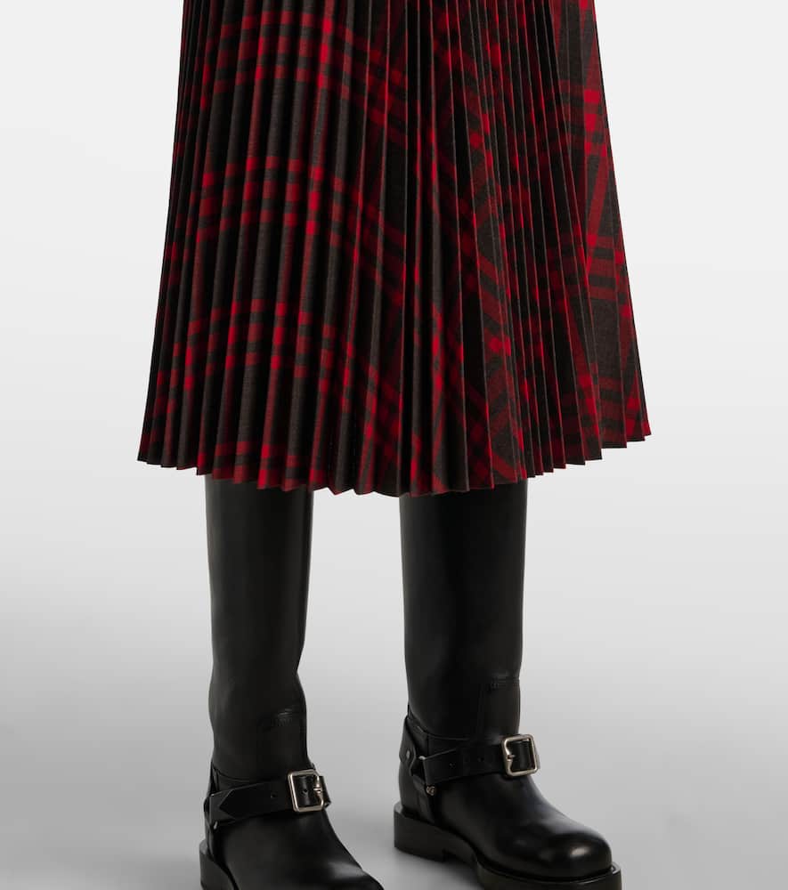 Check plissé midi skirt