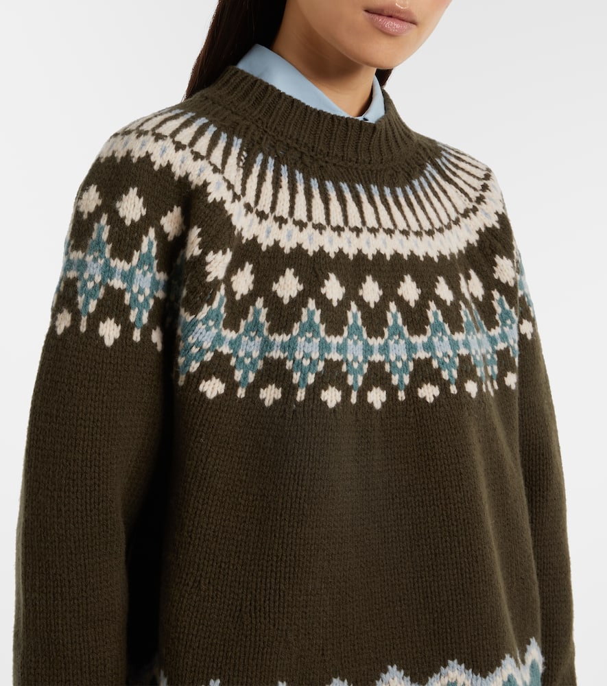 Sweet Winter virgin wool sweater