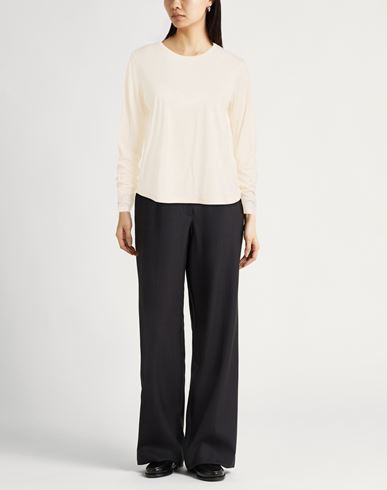 Woman T