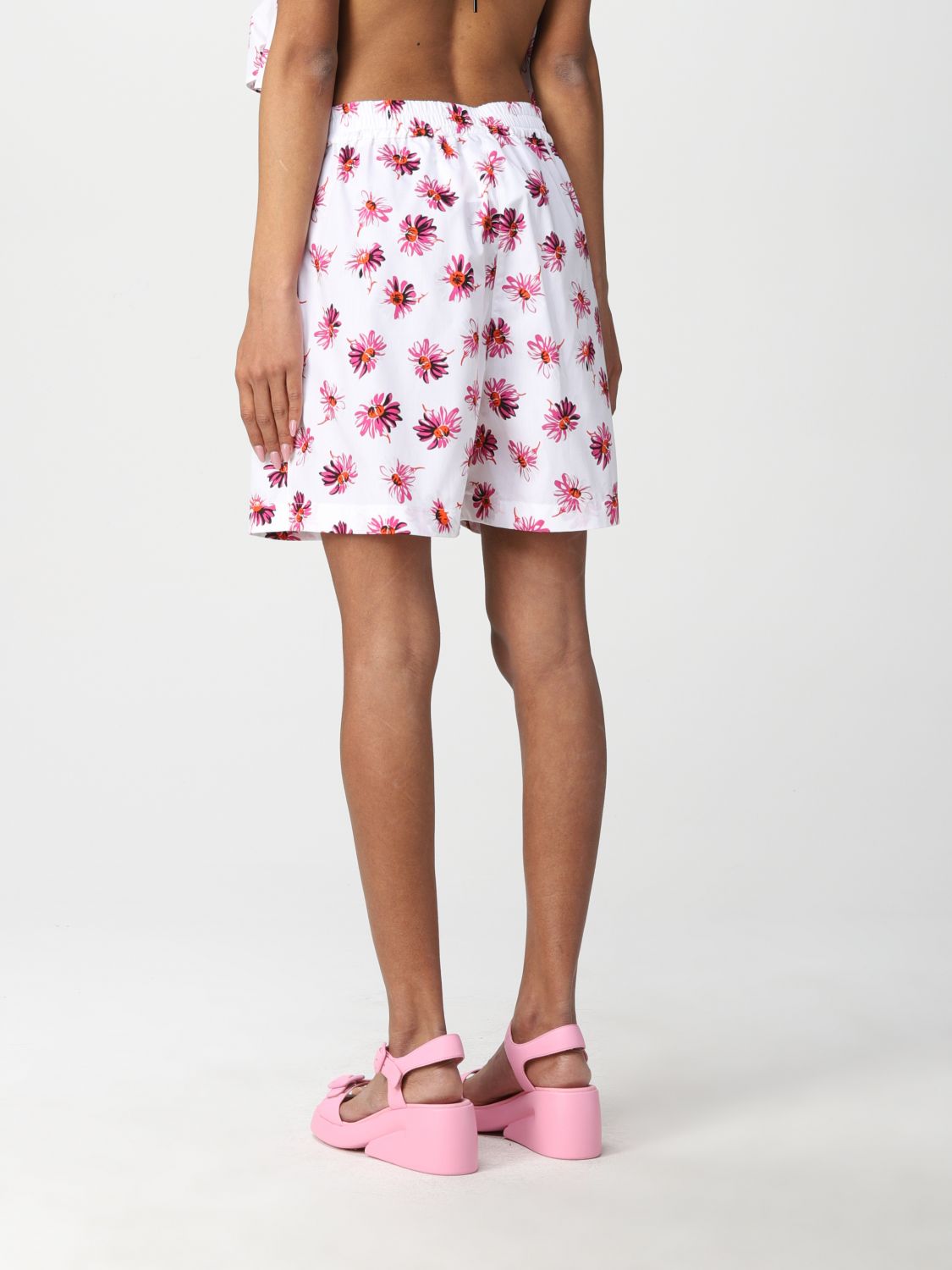 Short Women colour White