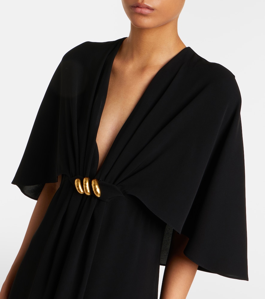 Elegante caped cady gown