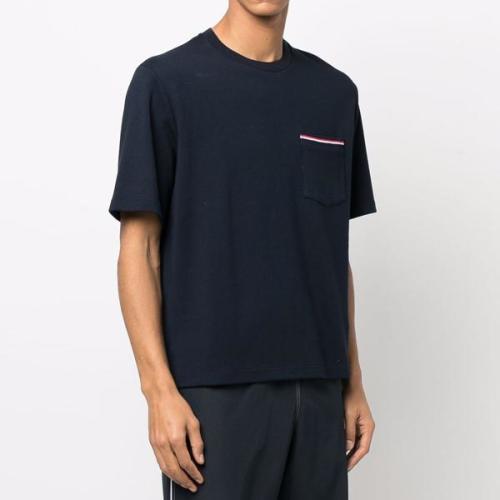 Short-sleeve T-shirt