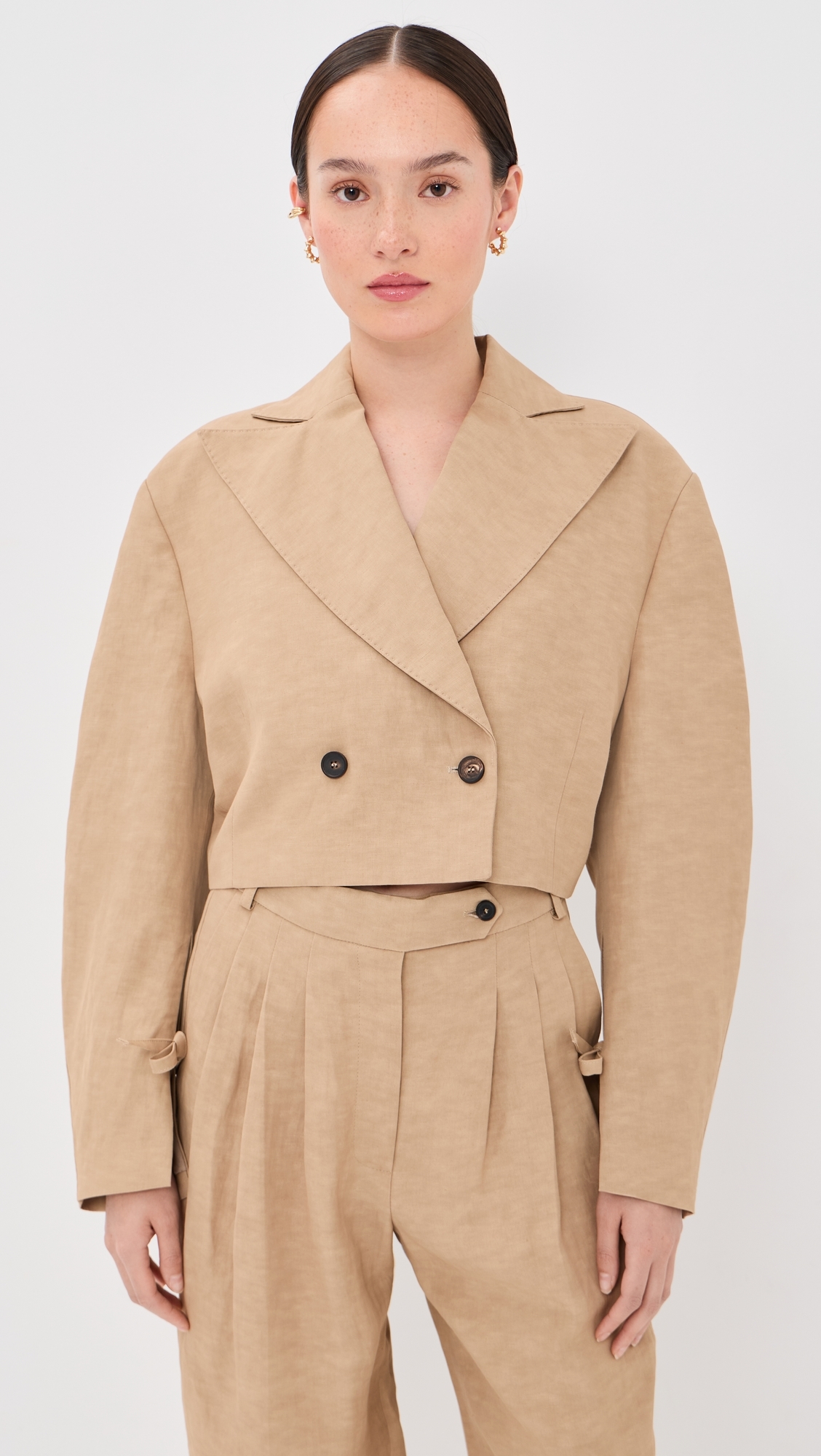 Circle Shape Blazer Dark Ecru