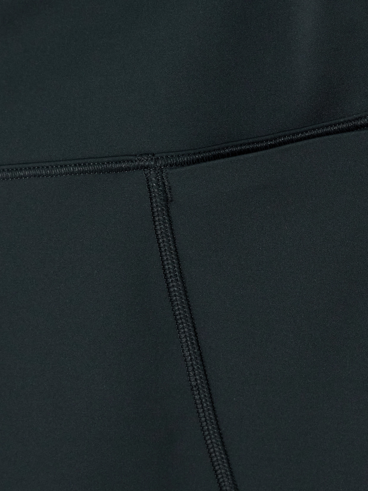 Universa 7/8 Stretch Leggings - Black