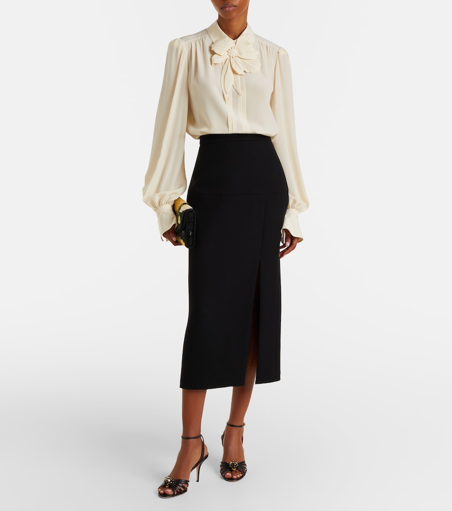 Floral-appliqué silk crêpe de chine blouse
