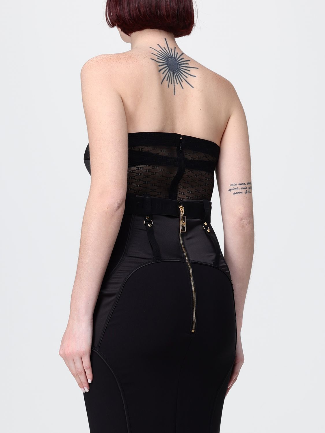 Top Woman color Black