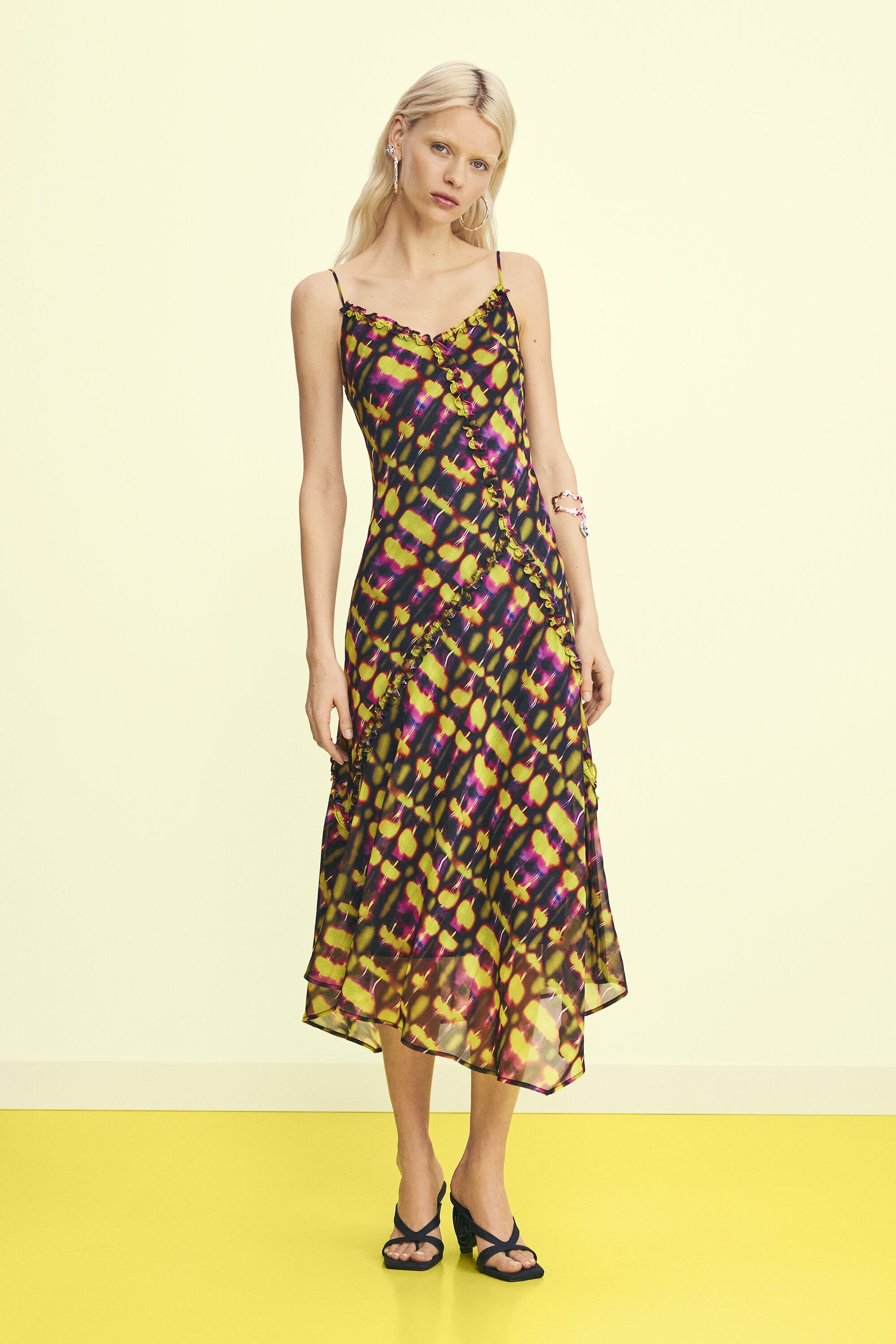 Midi dress with strap