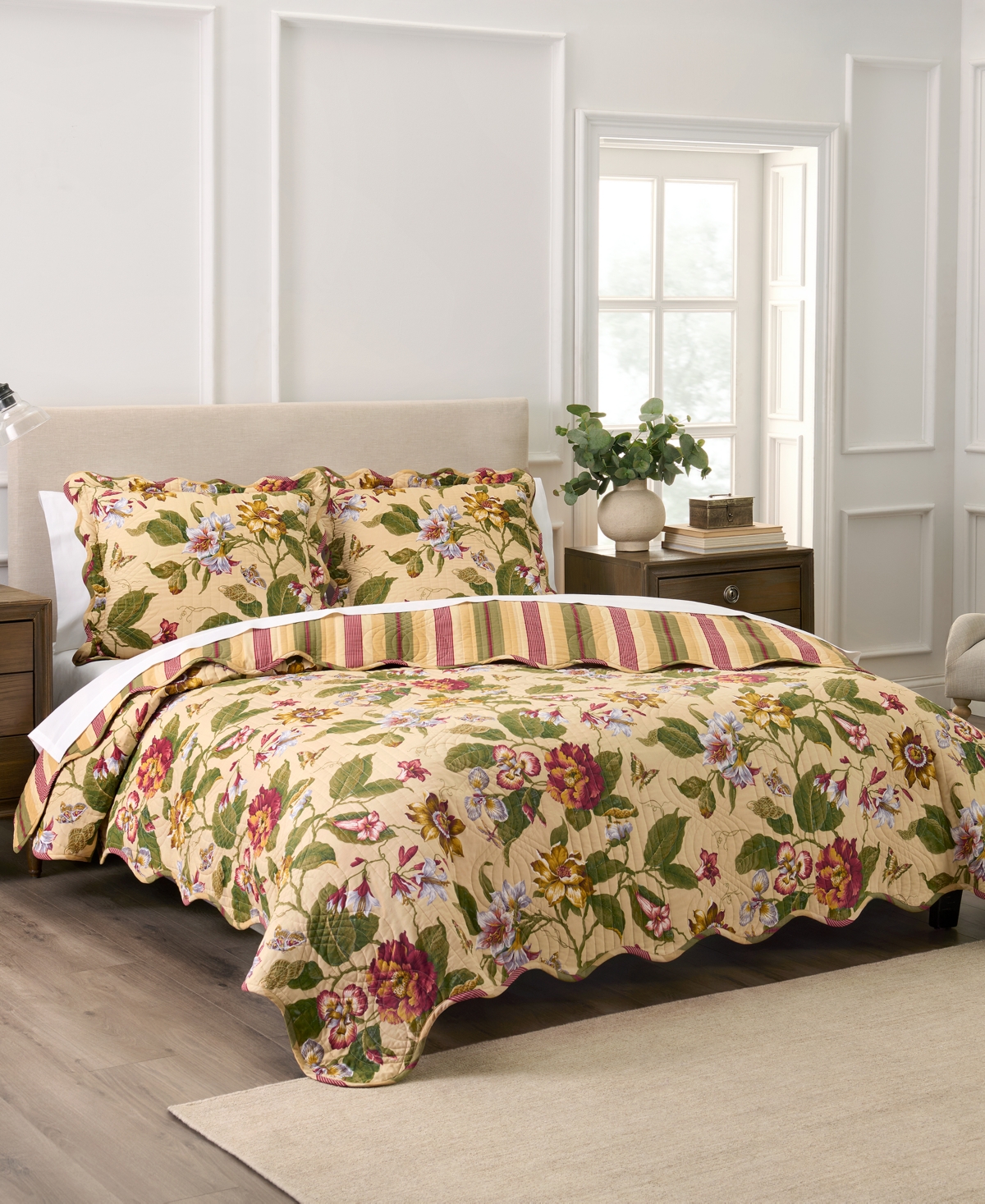 Laurel Spring Cotton 3-Pc. Quilt Set, Queen - Yellow
