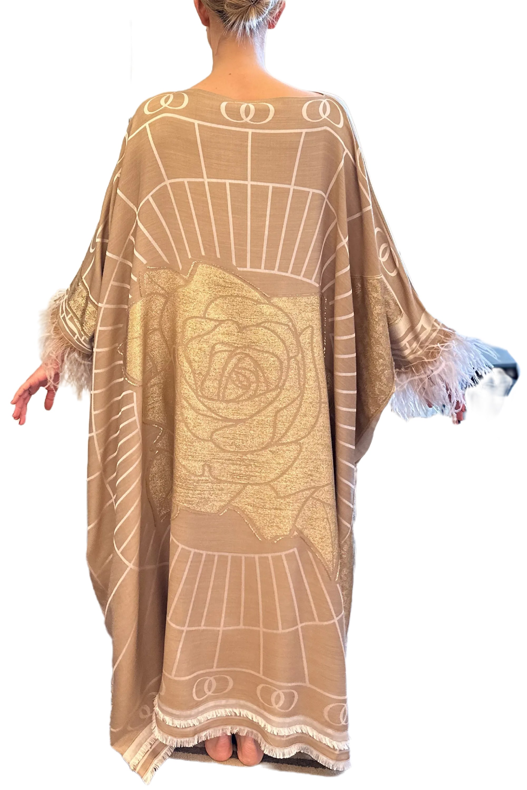 LEILA SILK JACQUARD CAFTAN IN BEIGE