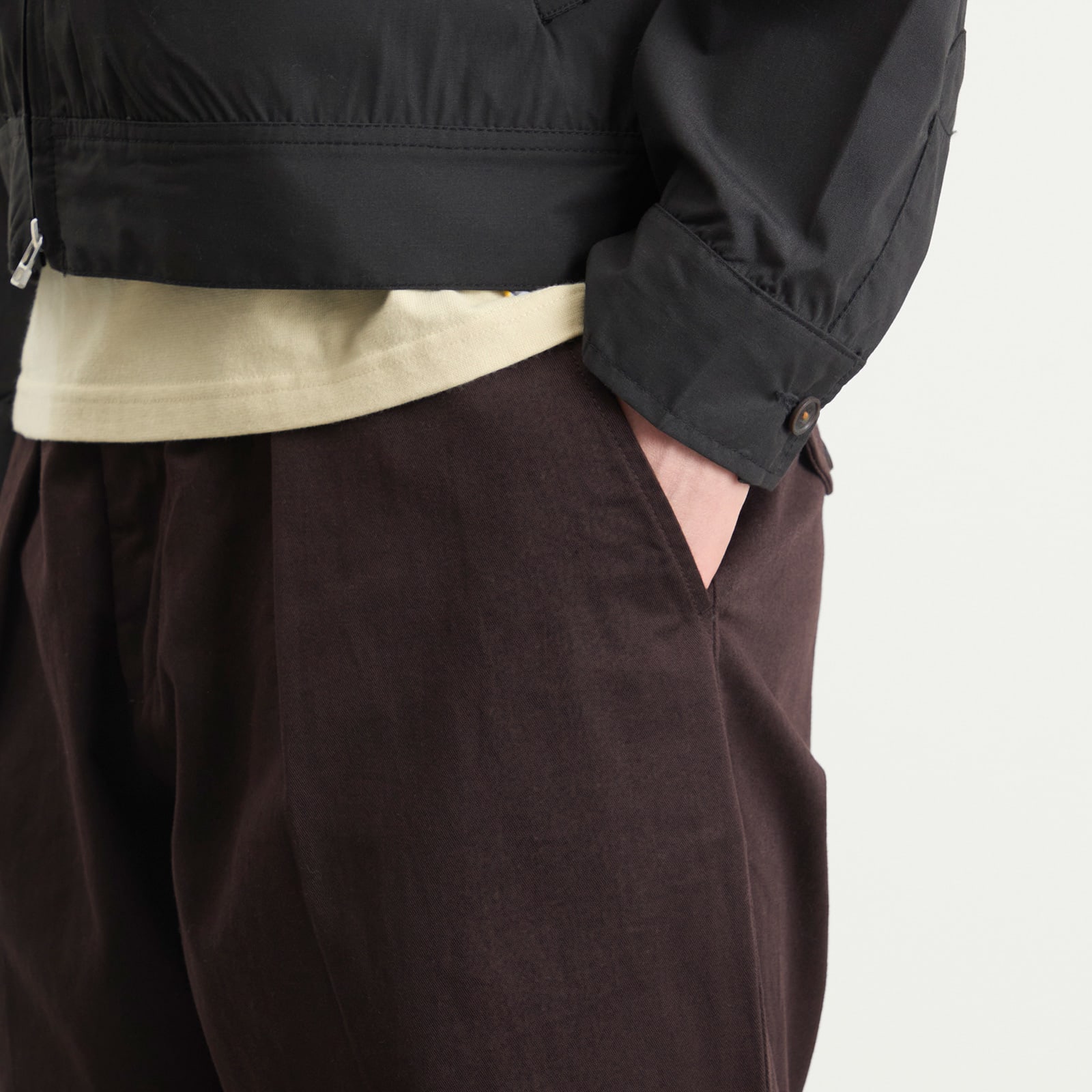 Men's Twill Pleated Track Pant Brown