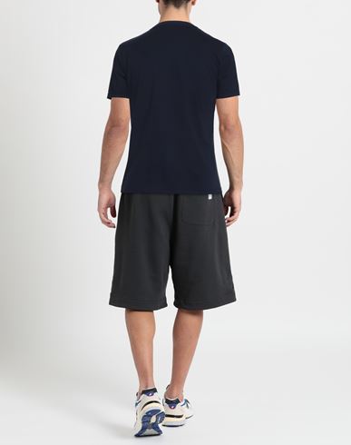 Man T