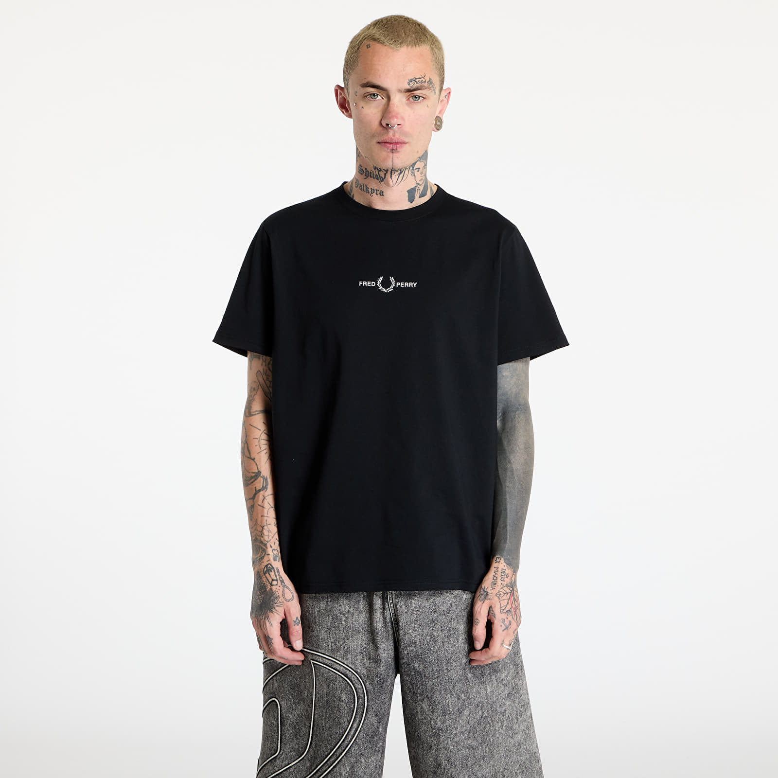 Men's Embroidered T-Shirt in Black, Size Small
