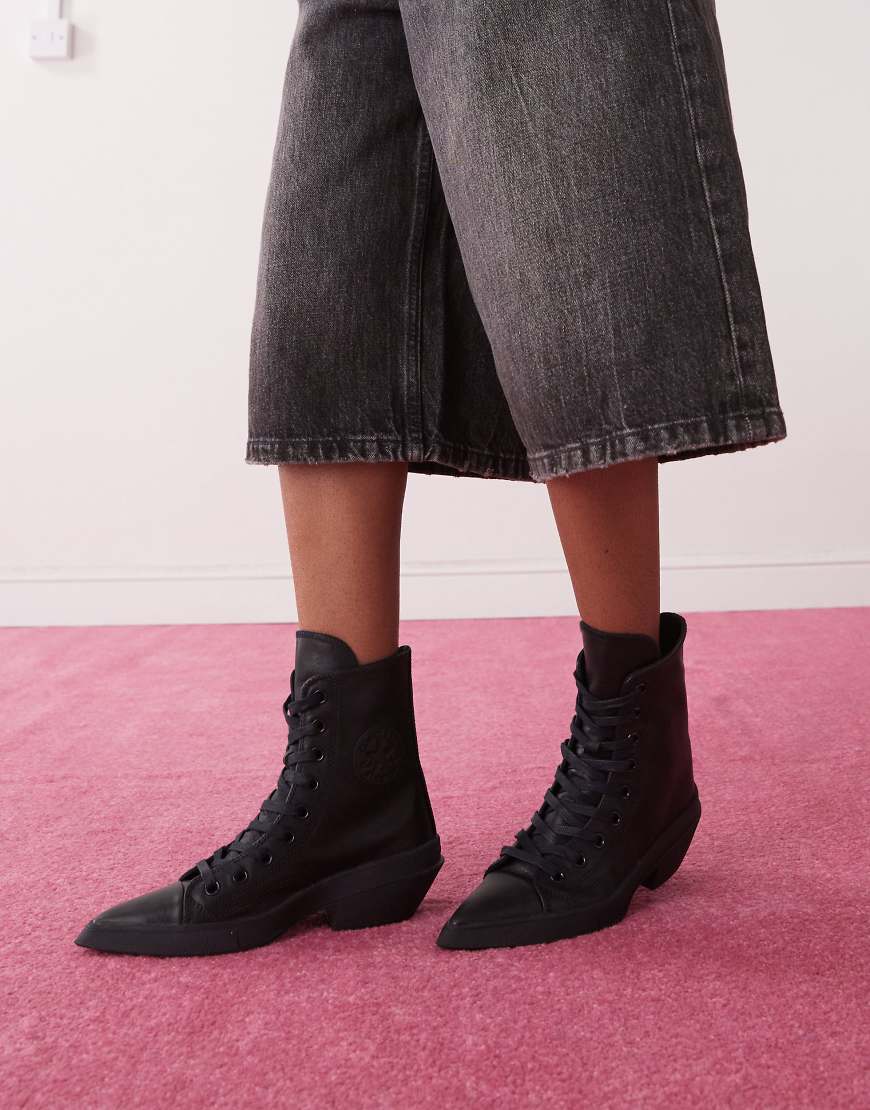Chuck 70 De Luxe leather cowboy boots in black