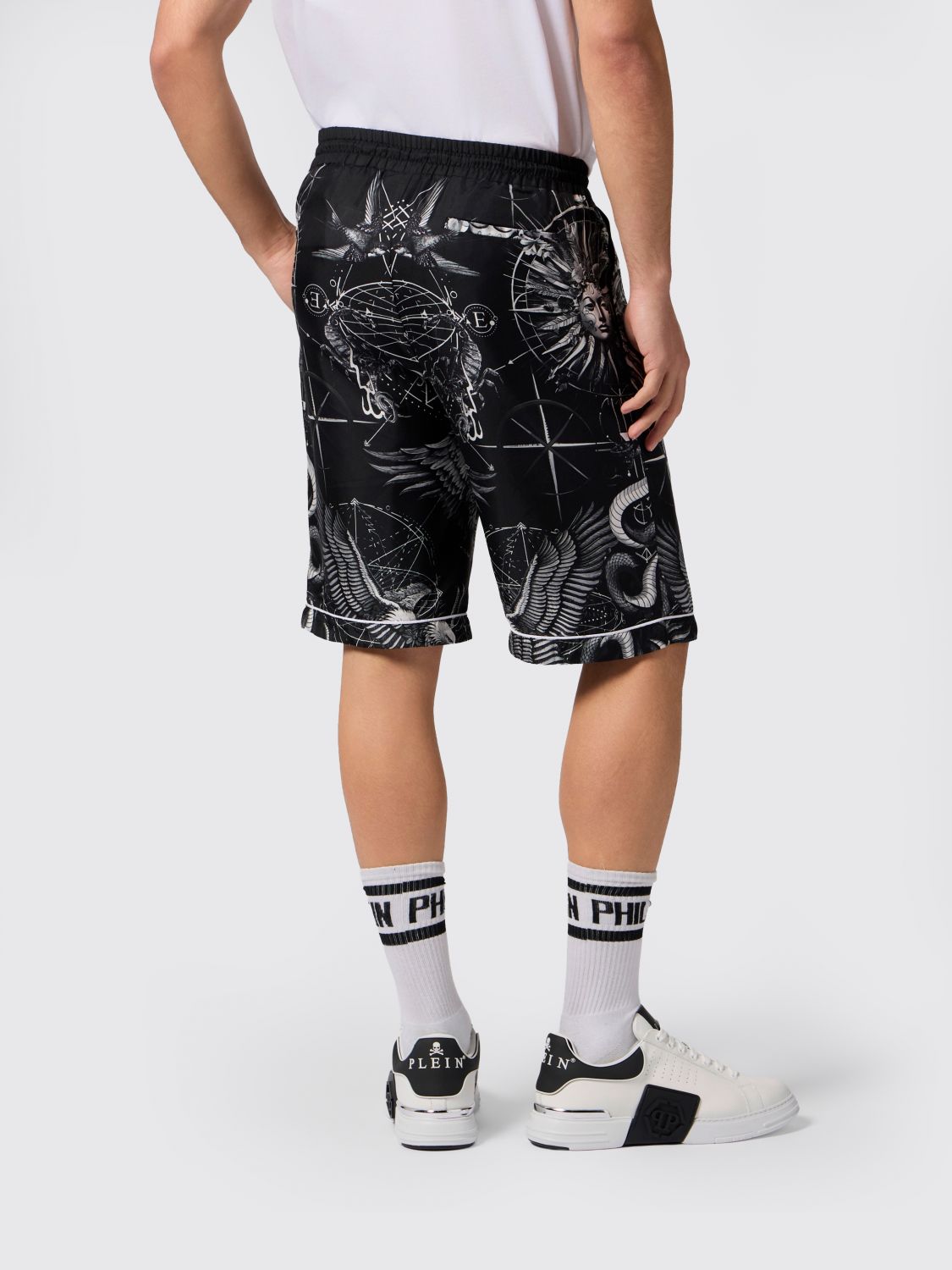 Shorts Men color Black