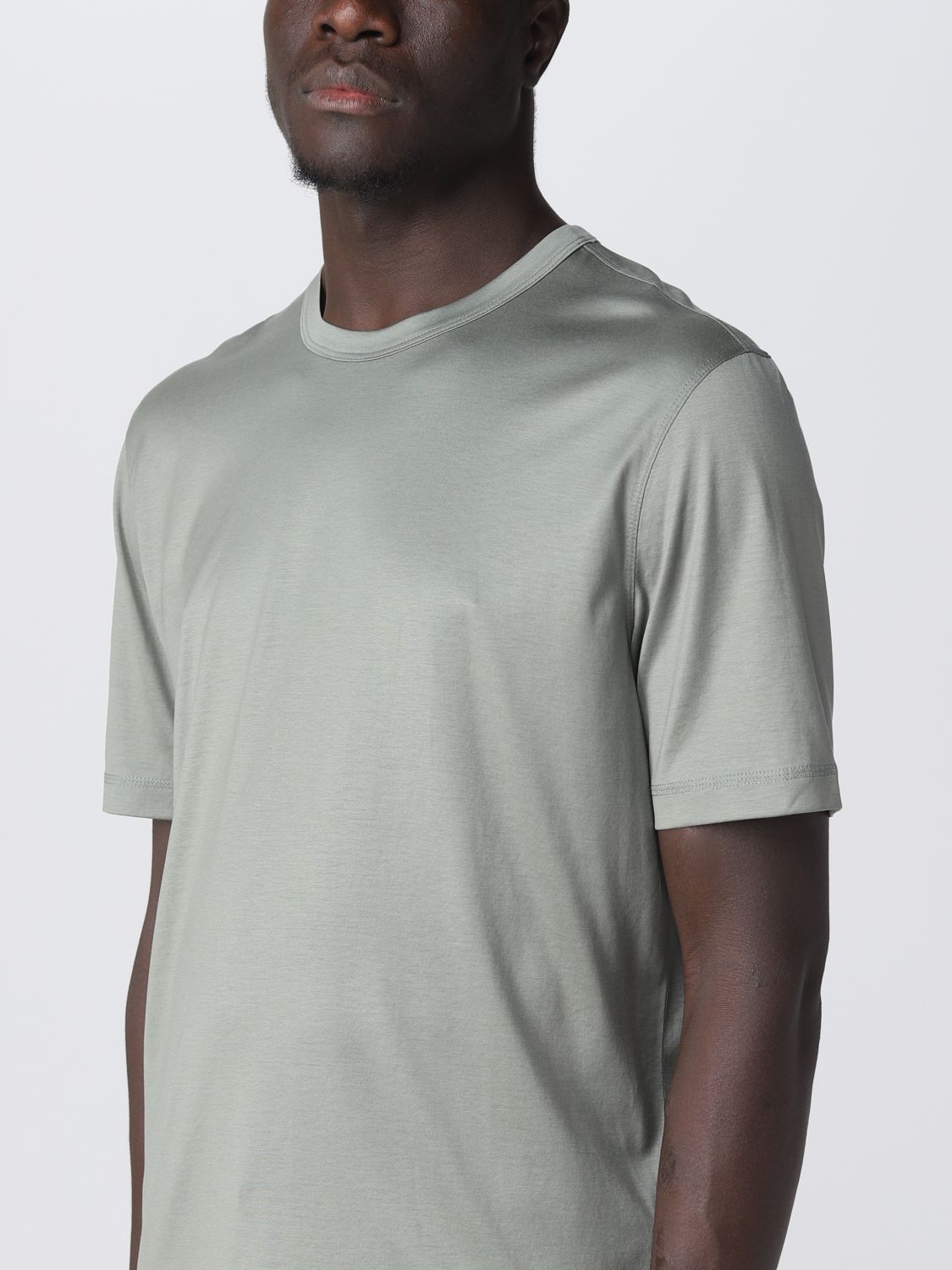 T-Shirt Men color Green