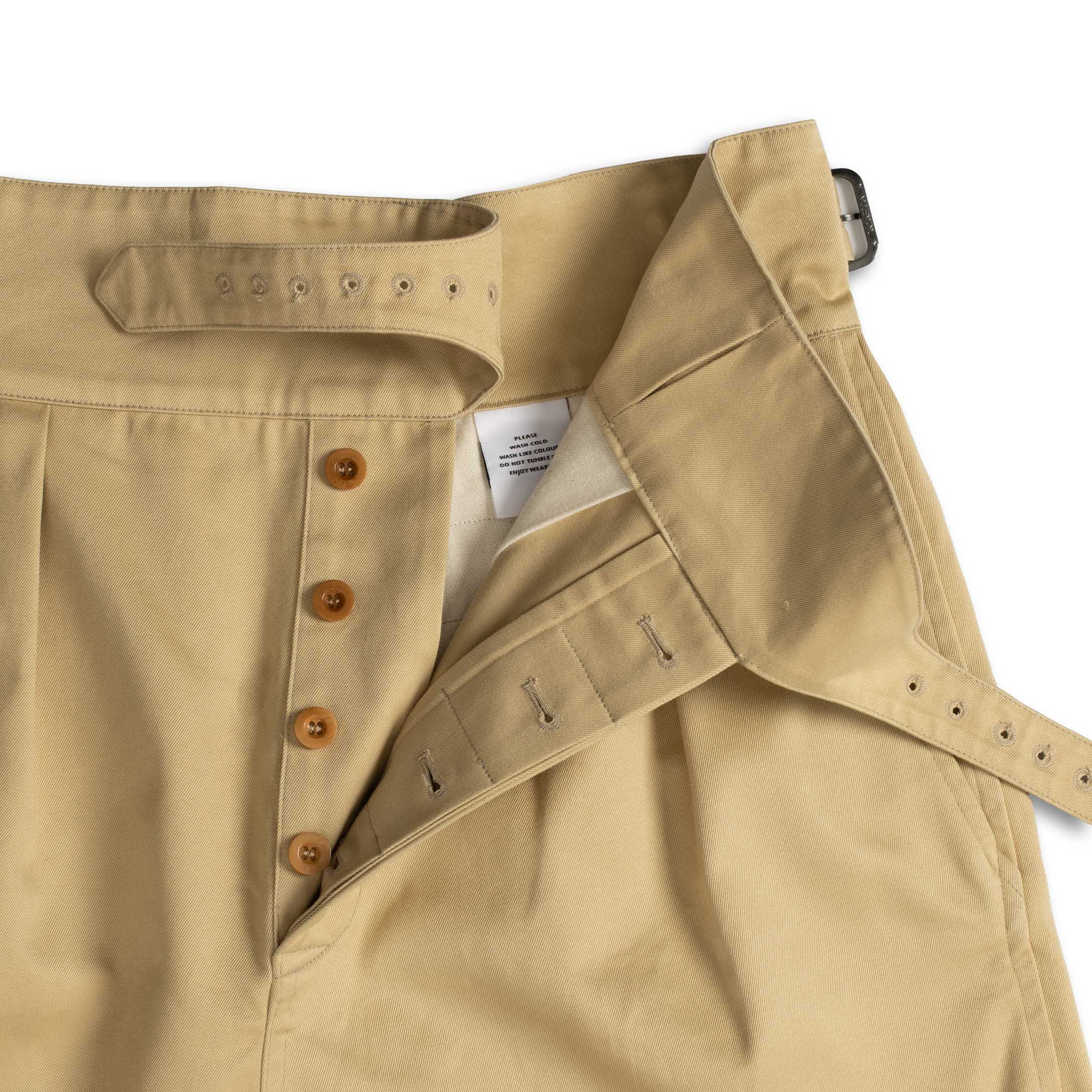 Luckyman Shorts Beige