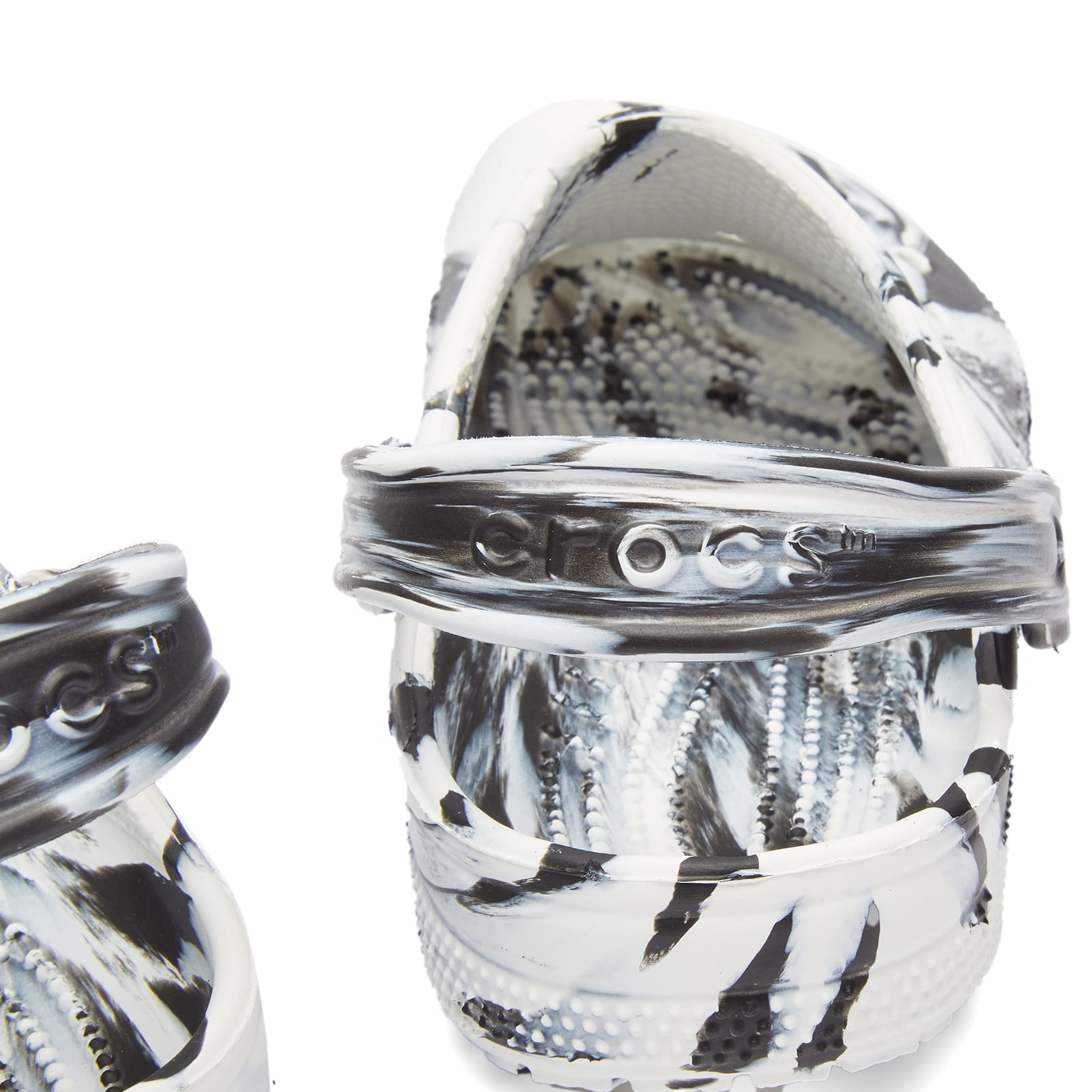 Classic Marbled Clog in White/Black