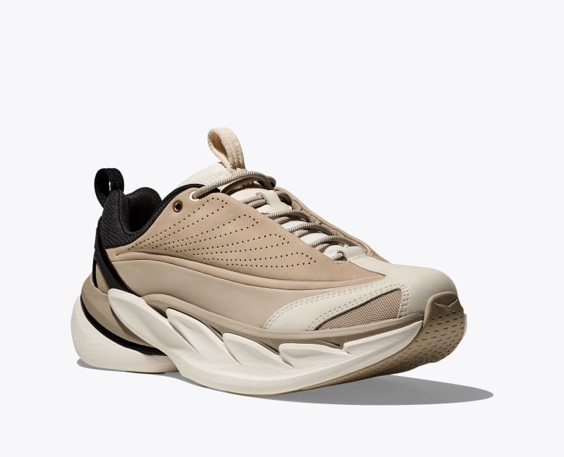 HOKA Elevon X Shoes in Alabaster/Raw Linen
