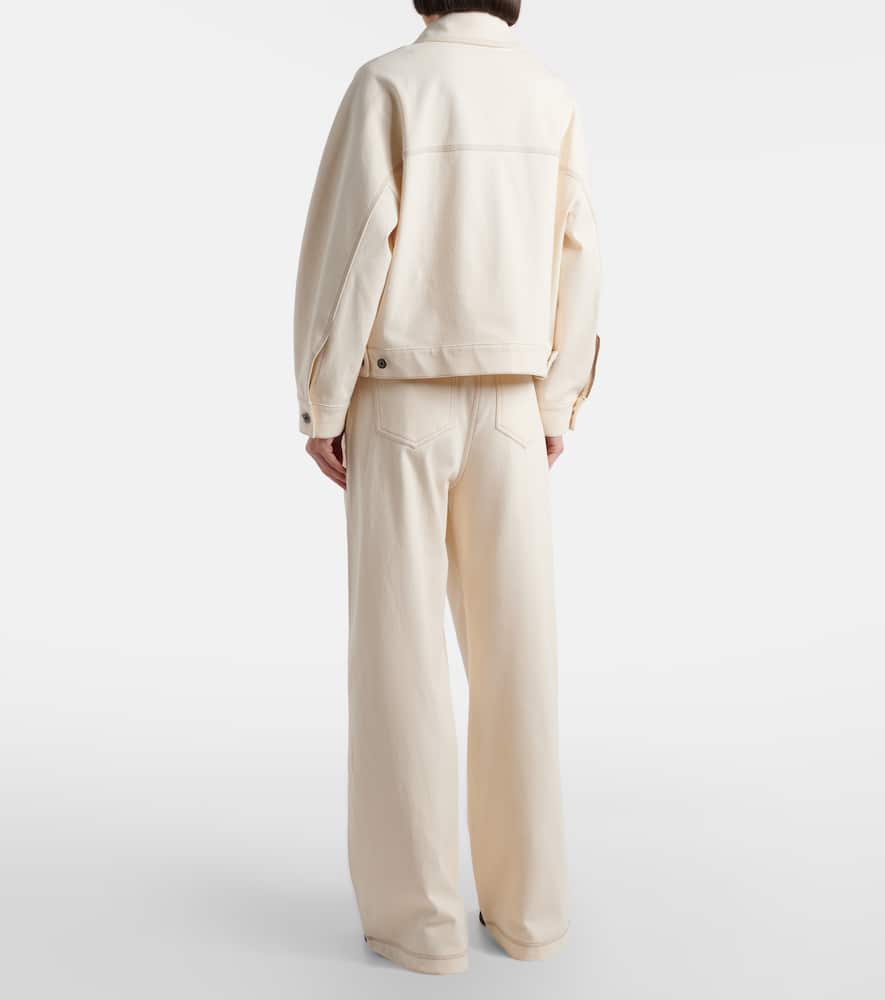 Pleated wide-leg jeans
