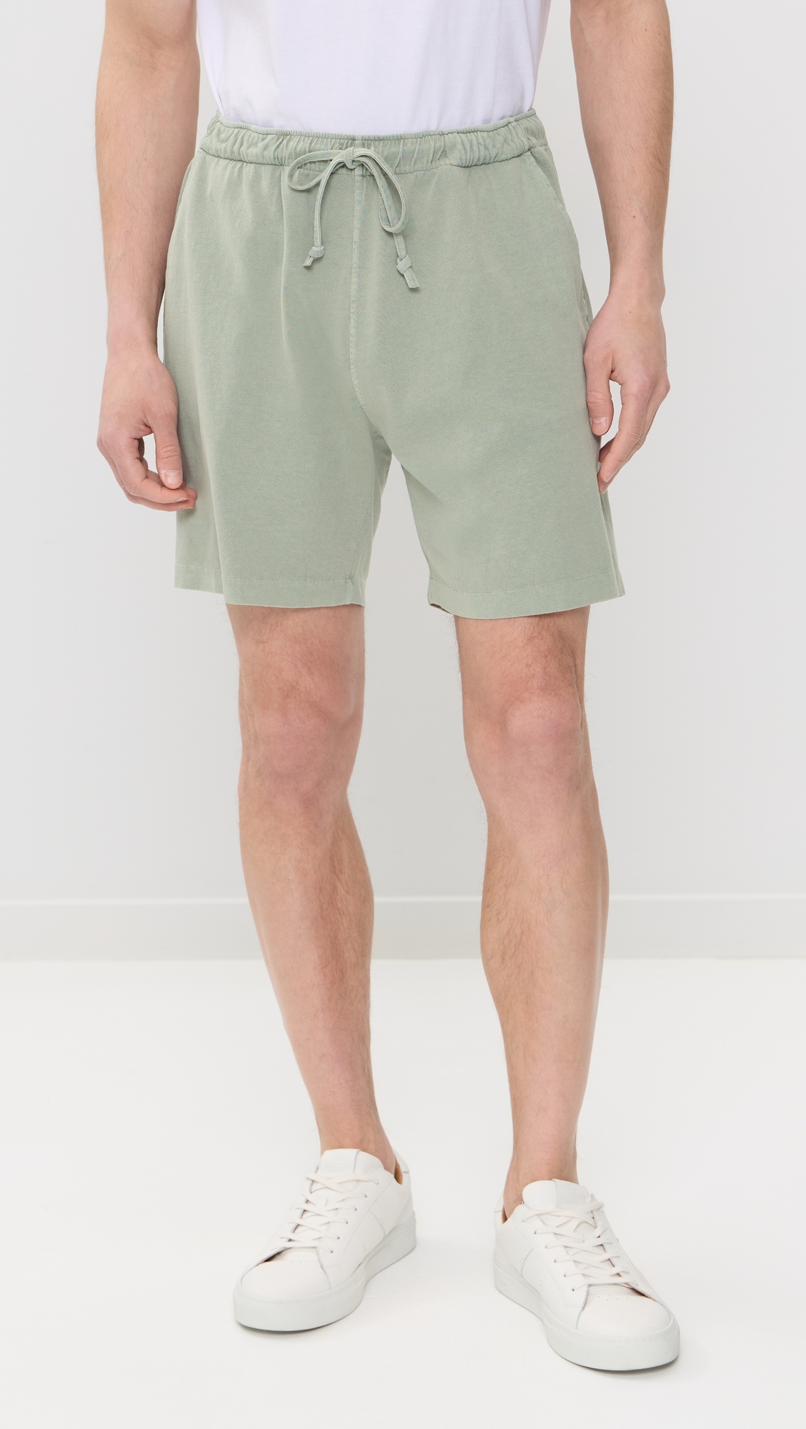 Featherweight Caza Knit Shorts 6.75 Riverstone