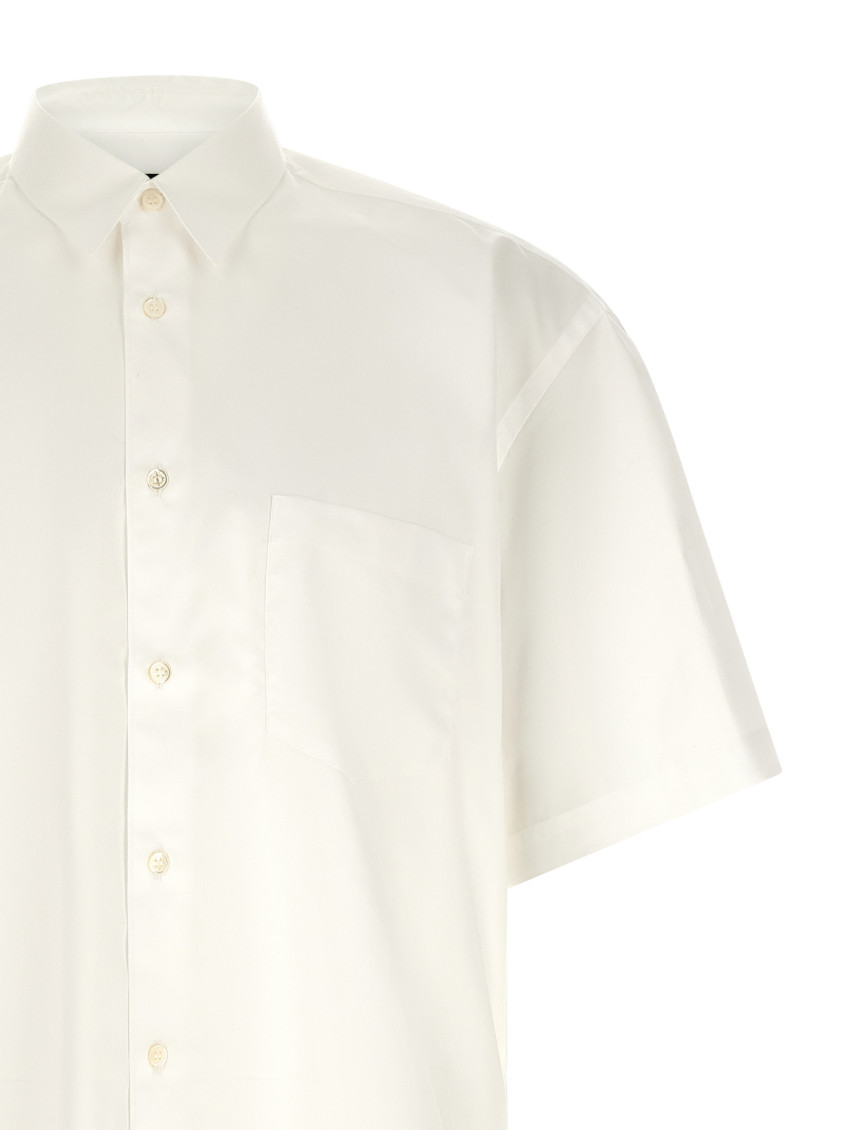 White Logo embroidery shirt