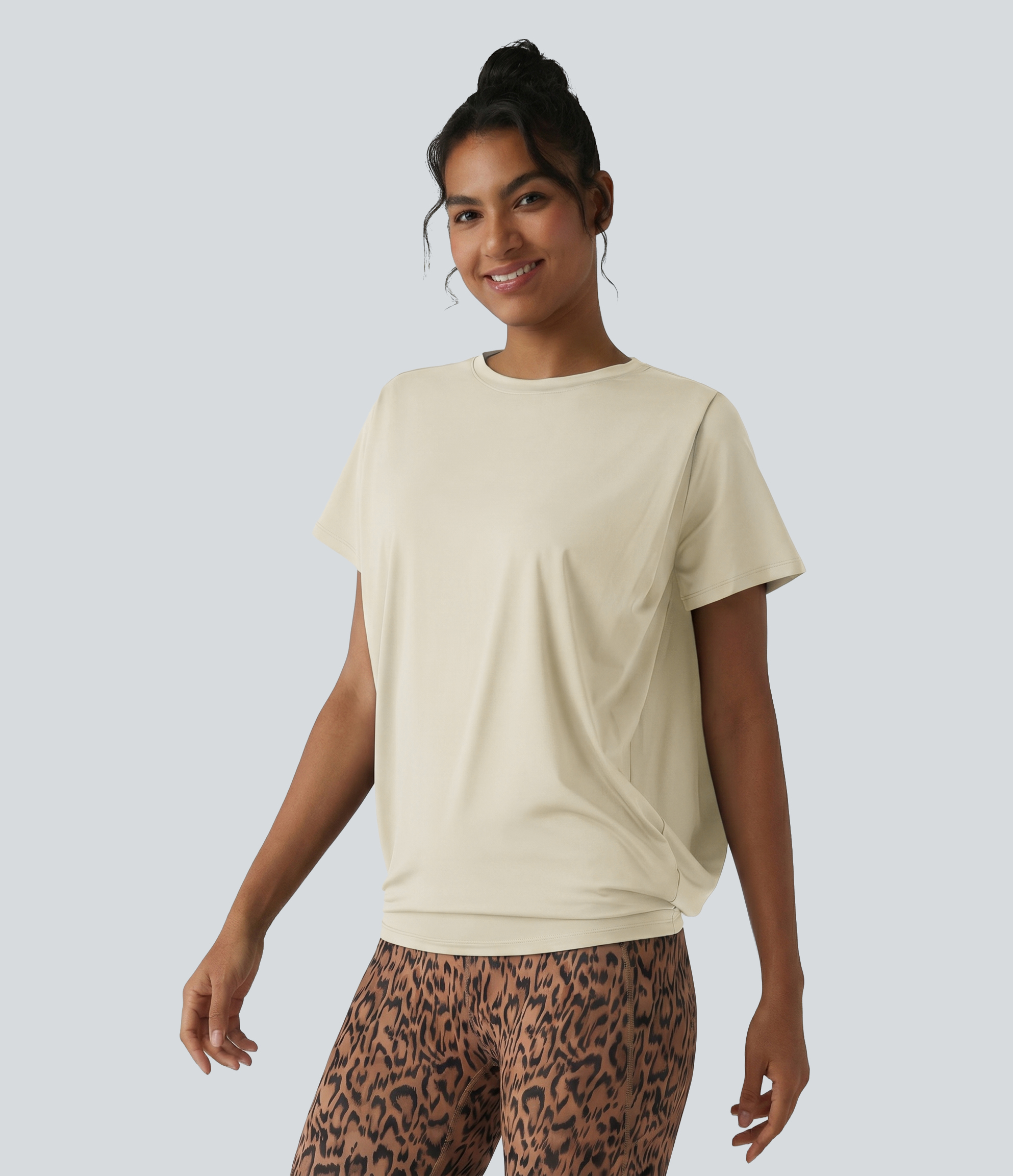 Halara Round Neck Short Sleeve Ruched Cool Touch Yoga Sports Top-UPF50+ - Almond Milk