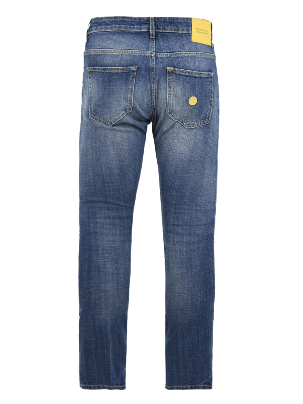 Indossa i jeans più pieni