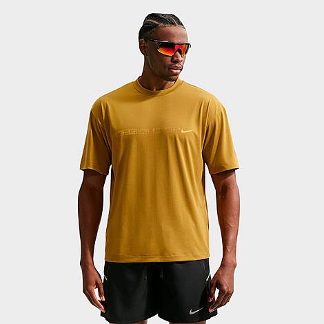 Men's Disrupt Dri-FIT Short-Sleeve Running Top in Peat Moss/Spruce Fog