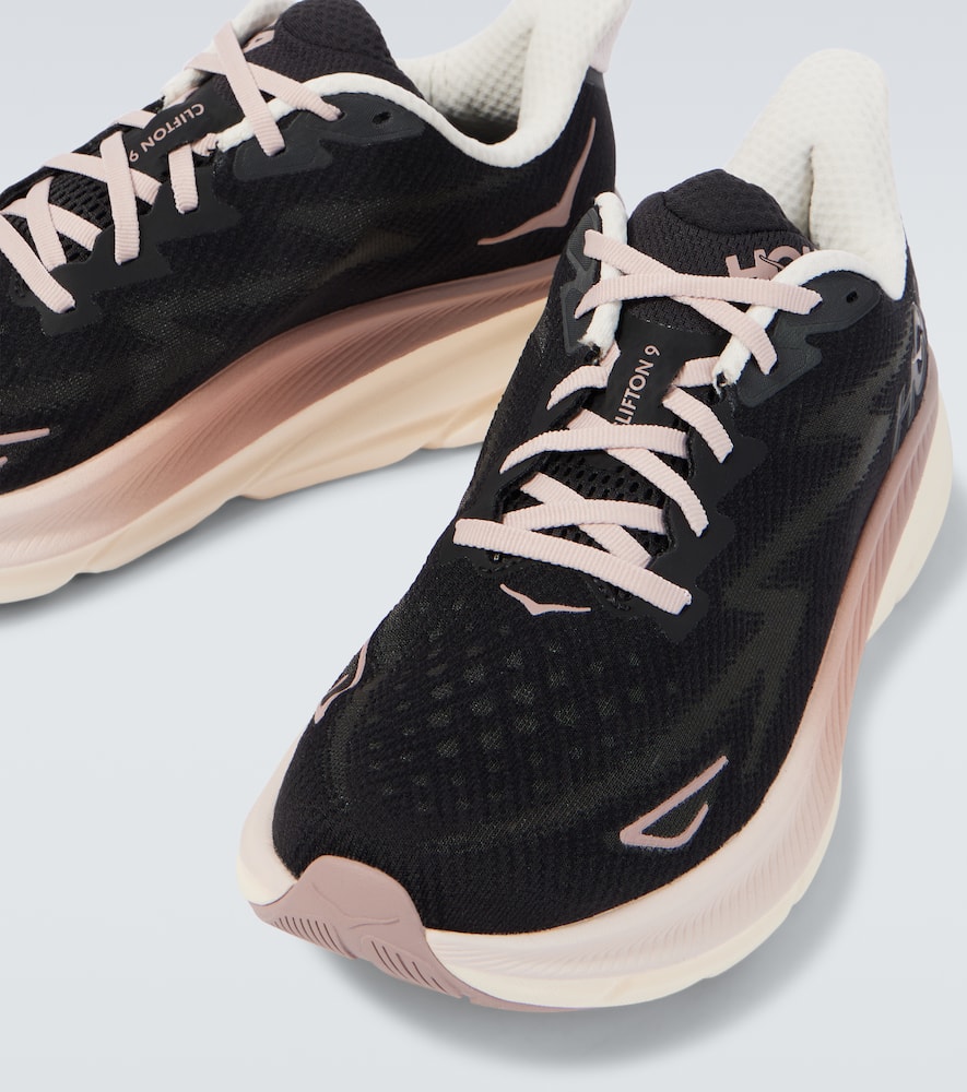 Clifton 9 running shoes