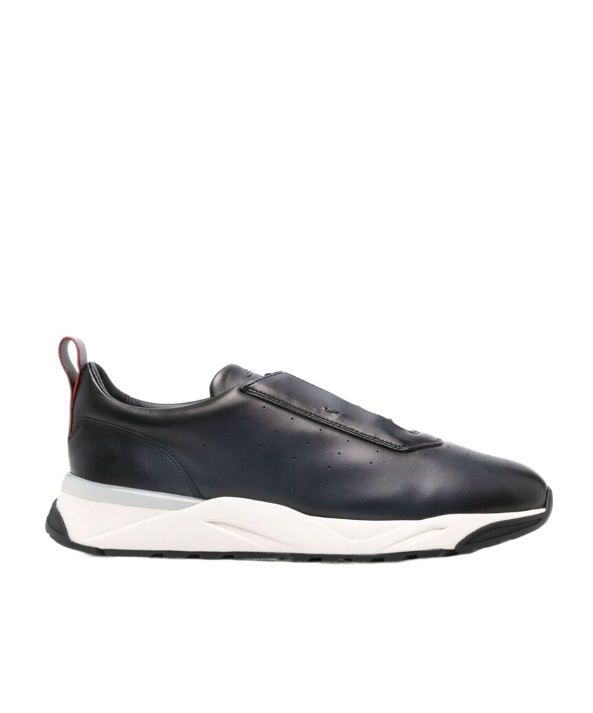 Leather sneakers