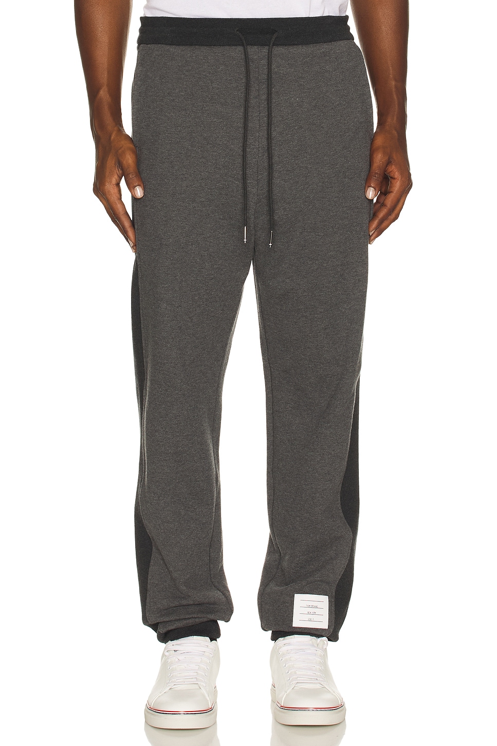 Thom Browne Sweatpants in Grey