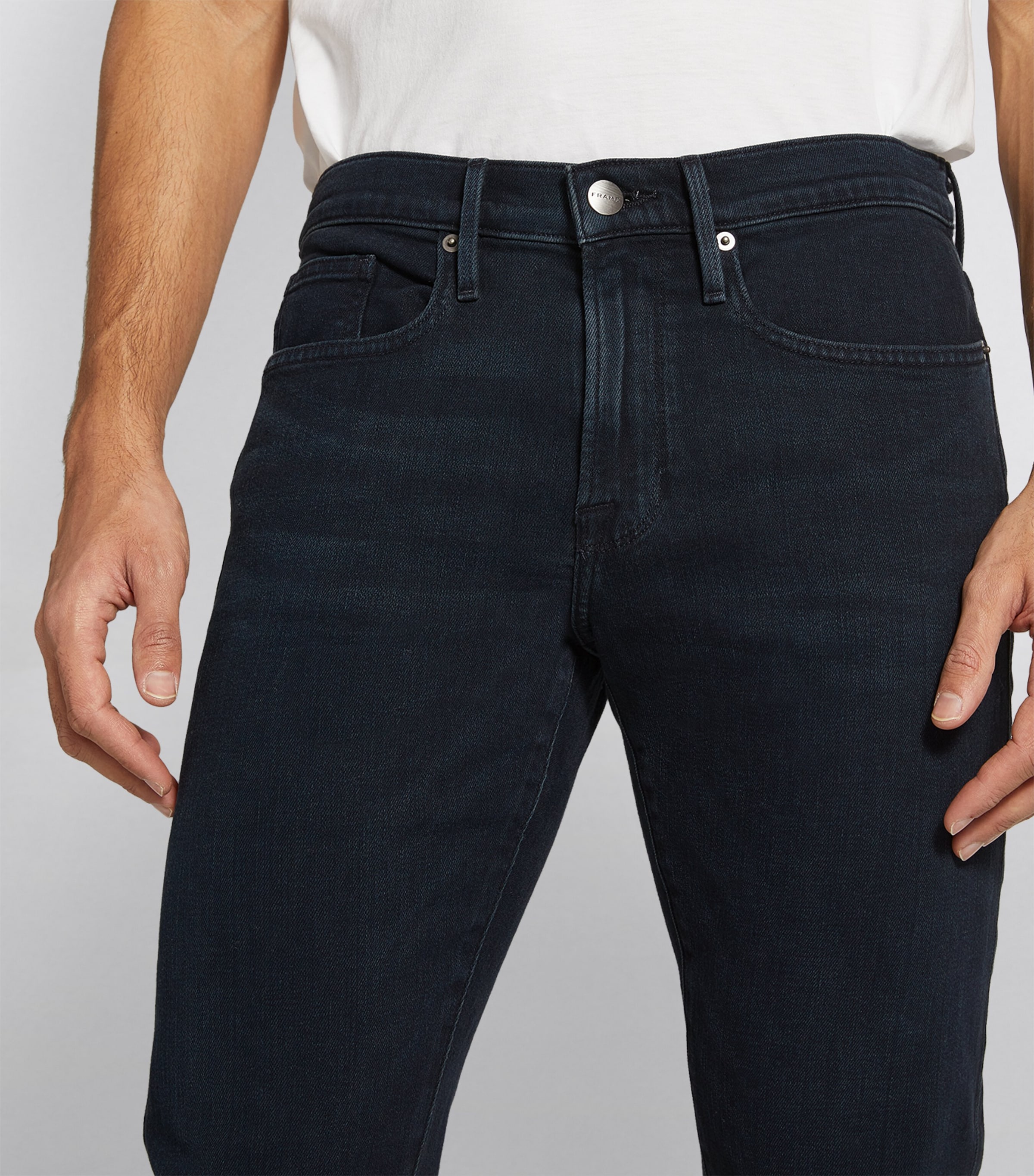 Frame | L'Homme Placid Slim Jeans | Realry