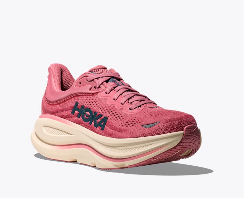 HOKA Women's Bondi 9 Shoes in Lingonberry/Cranberry