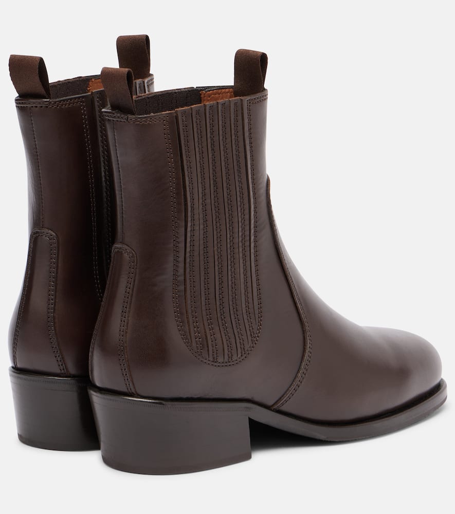 Leather Chelsea boots