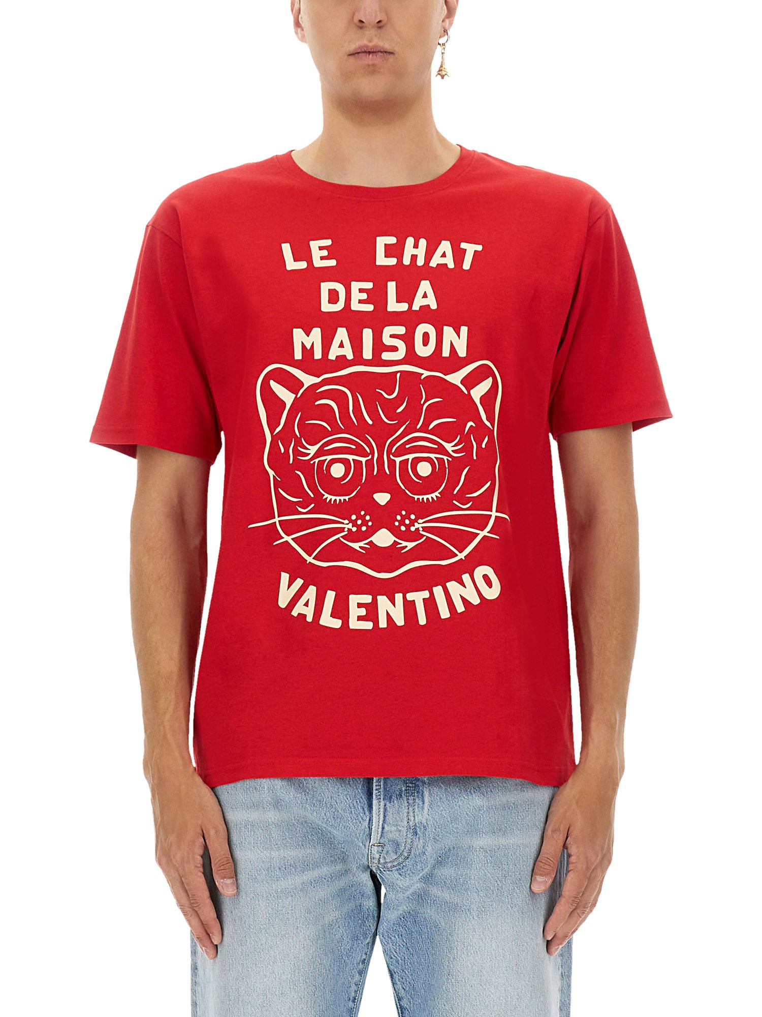 T-shirt with "chat de la maison" print