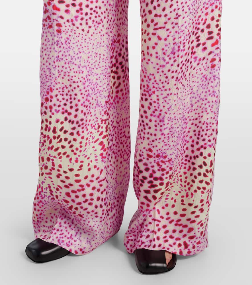 Wide-leg pants