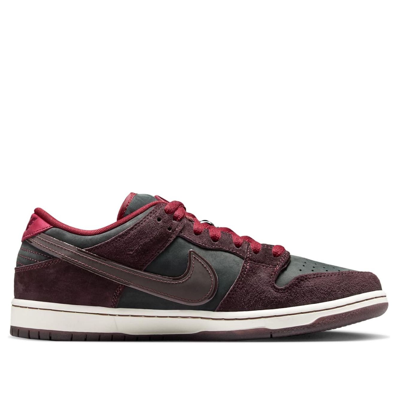 X Riot Skateshop SB Dunk Low 'Mahogany Dark Beetroot'