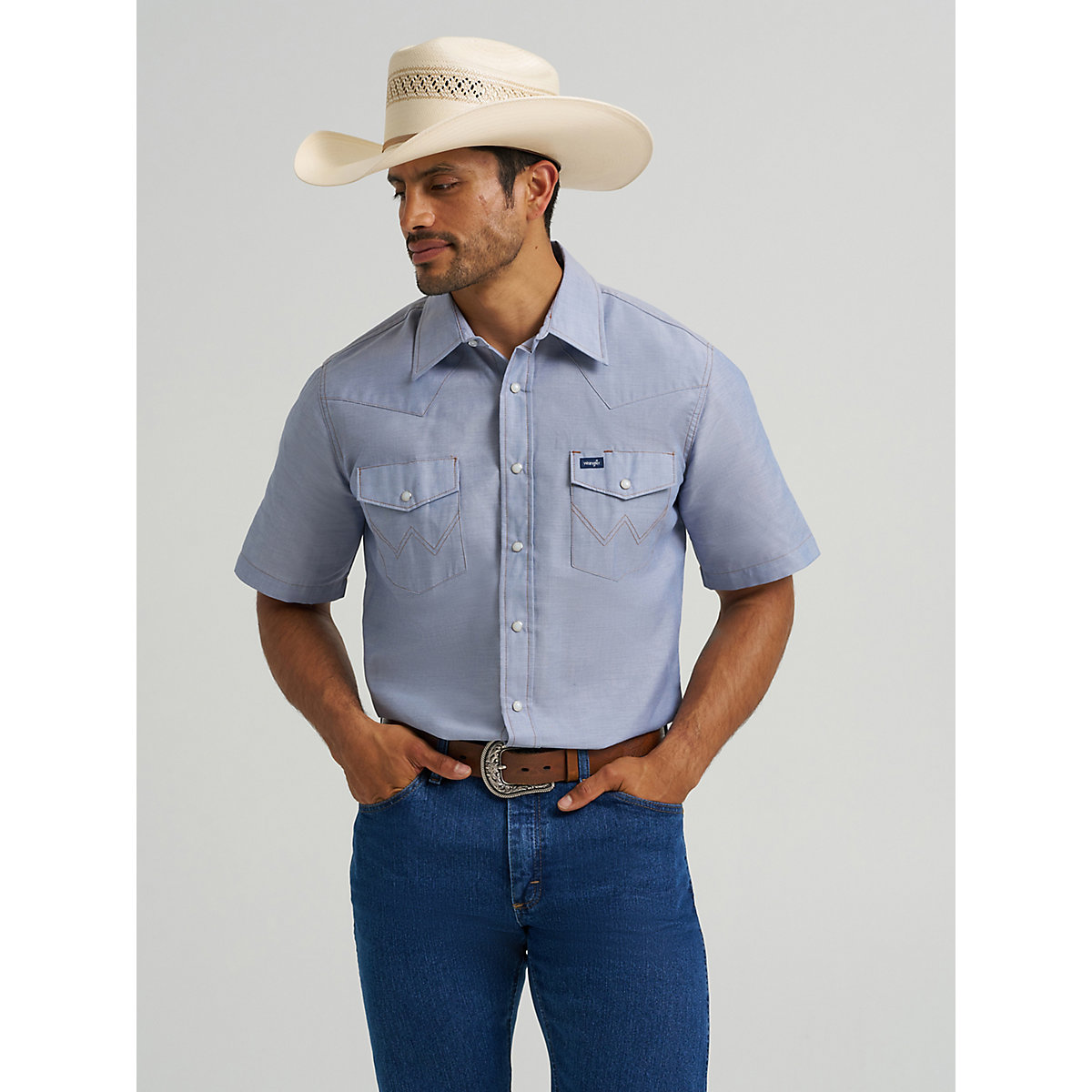 Cowboy Cut® Firm Finish Denim Short Sleeve Work Western Shirt in Chambray