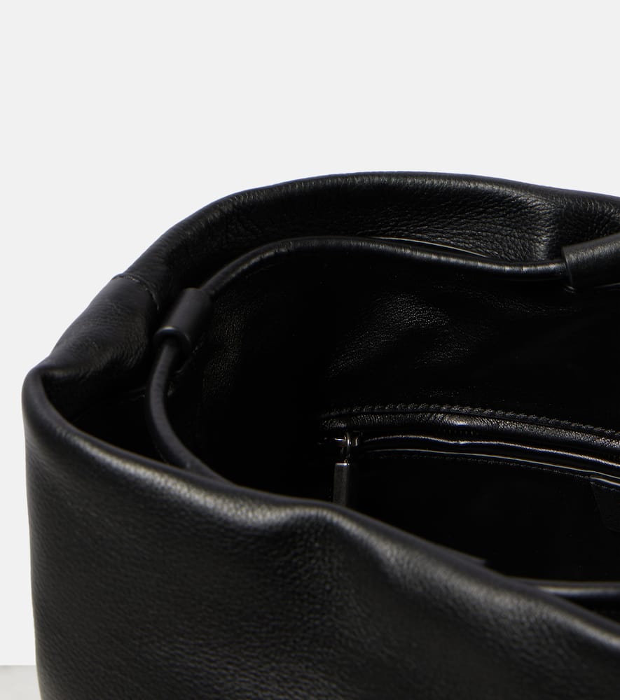Joe leather backpack