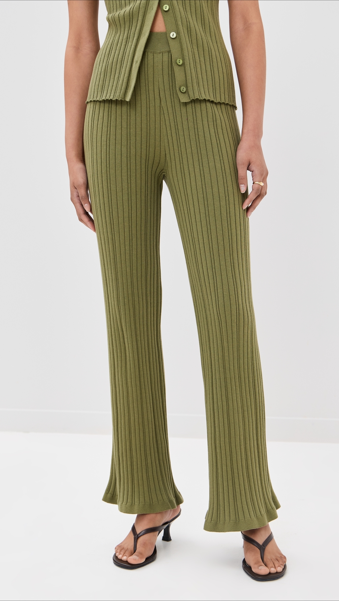 LE BOP Ribbed Flare Pants Olive