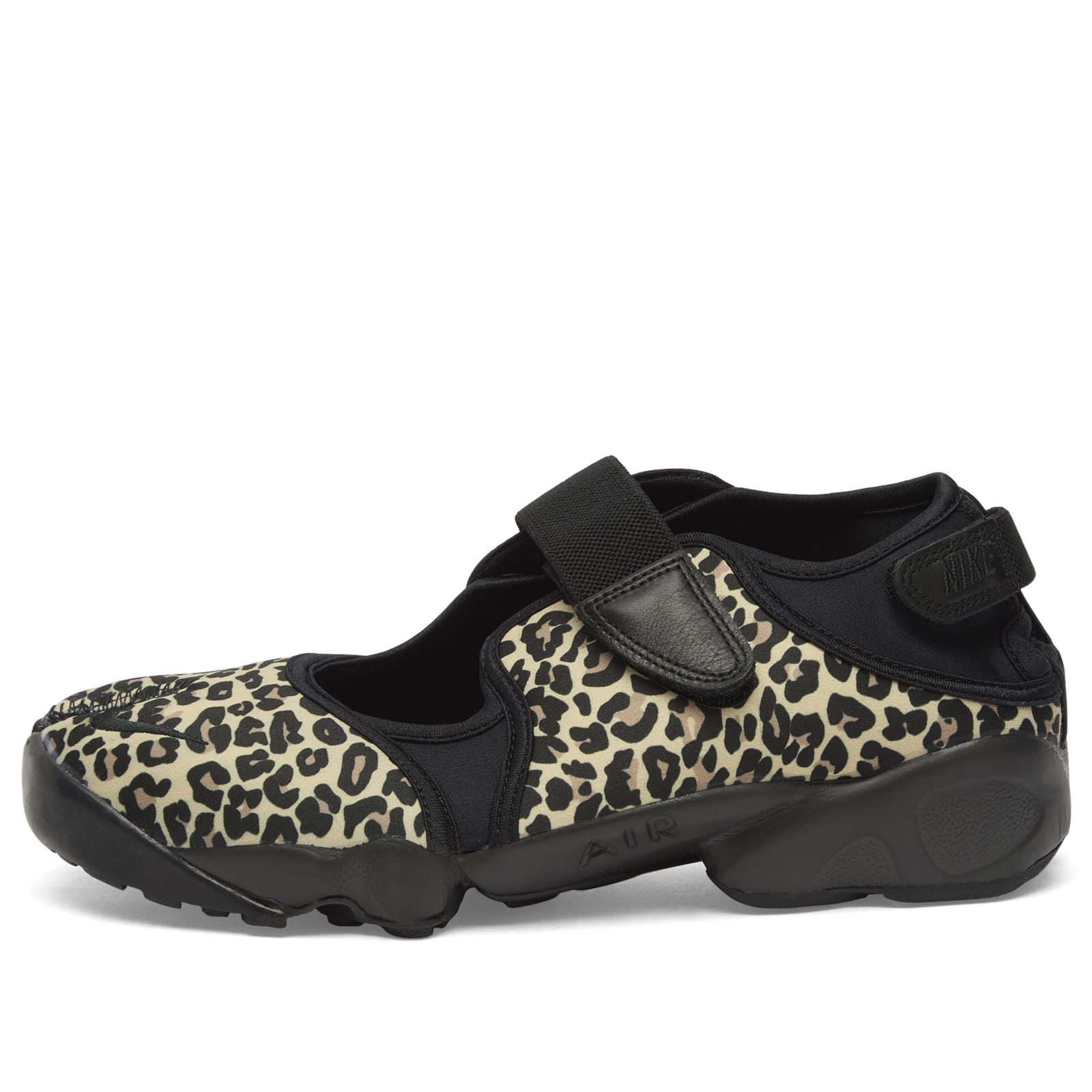 Women's Air Rift XWLPD Sneaker in Black/Hemp