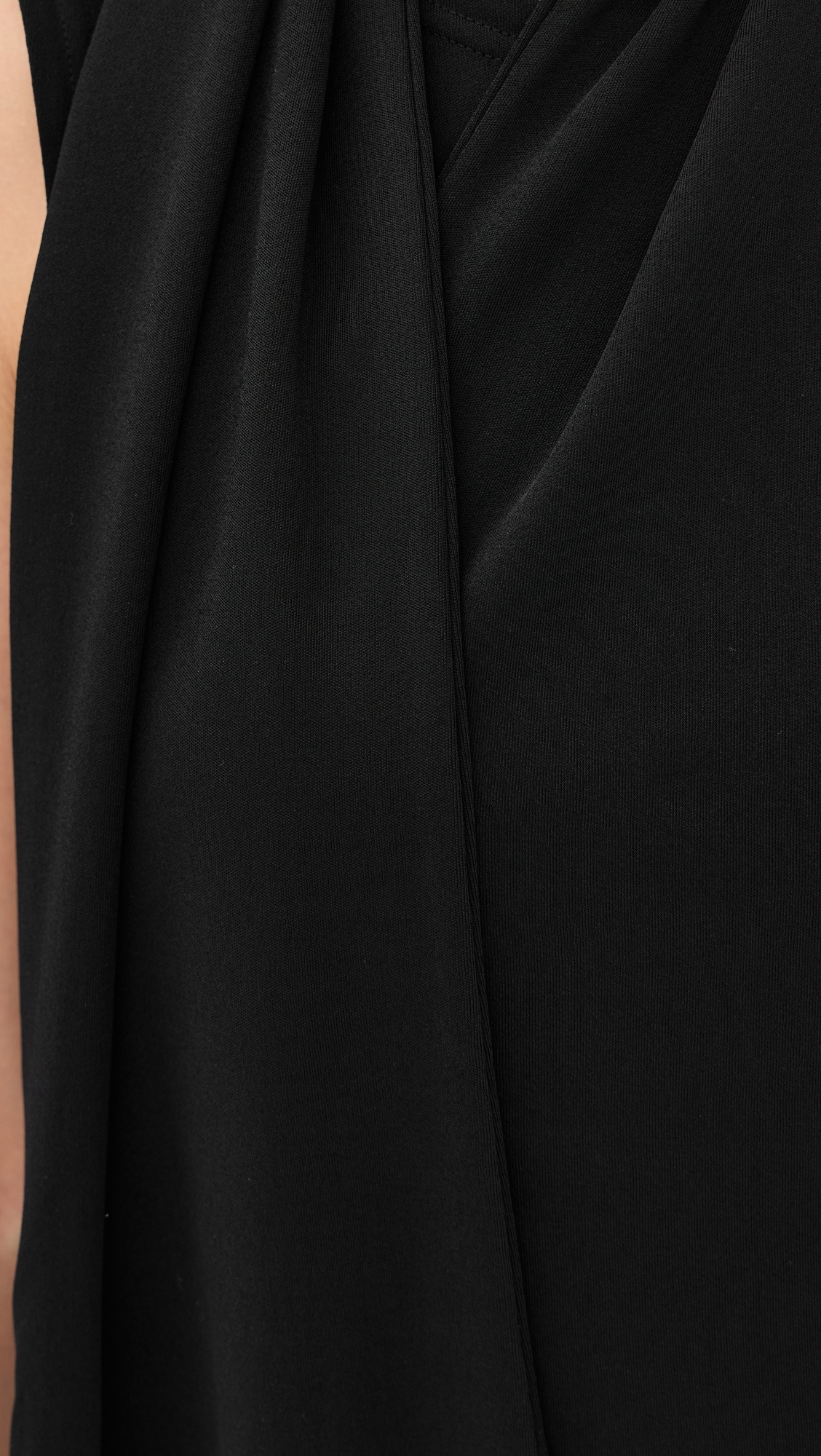 Sleeveless Maxi Lavalliere Dress Noir