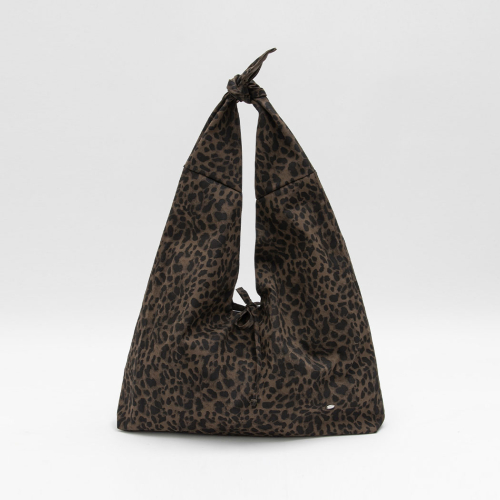 LEOPARD MAXI KNOT BAG