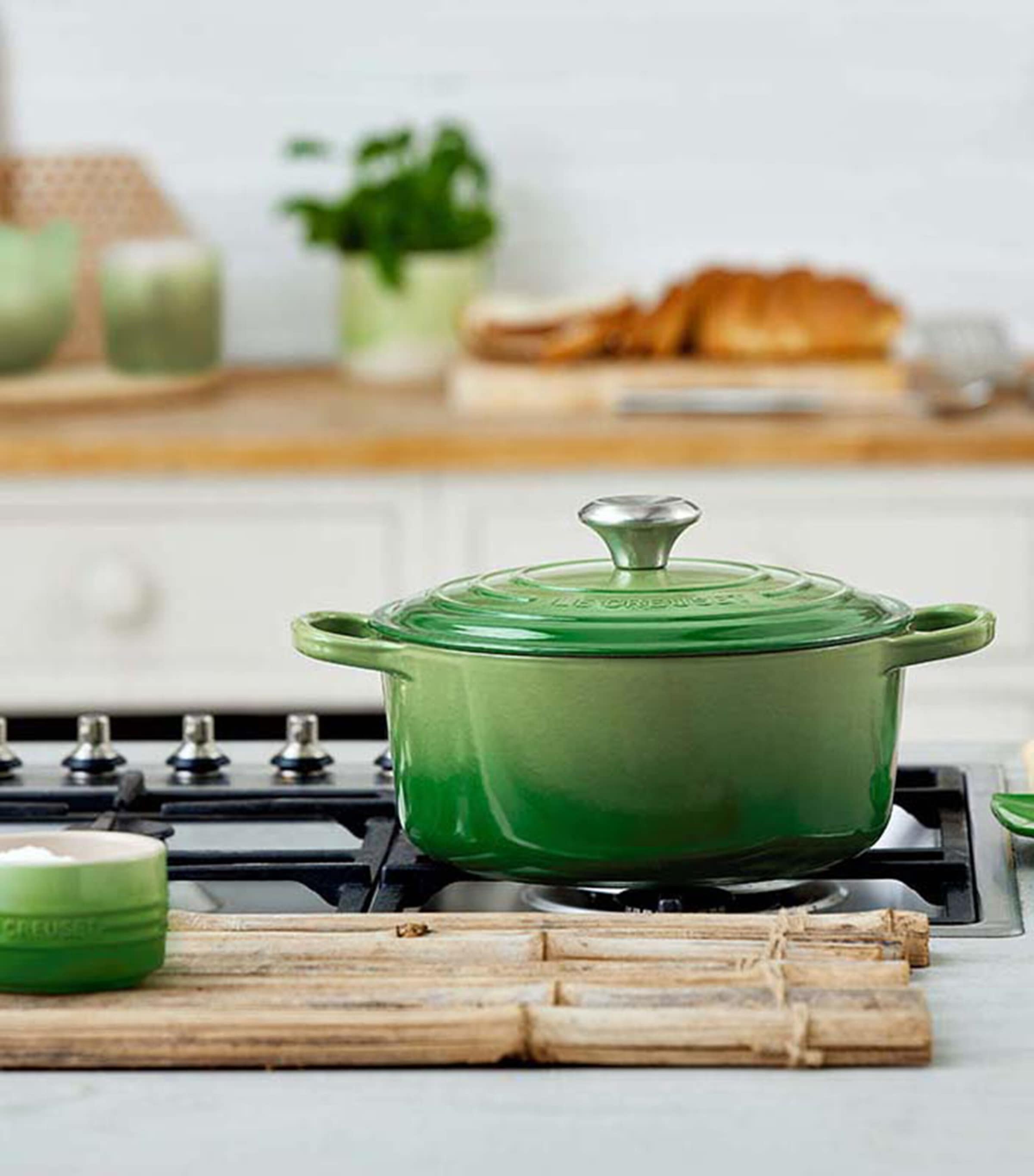 Cast Iron Round Casserole Dish