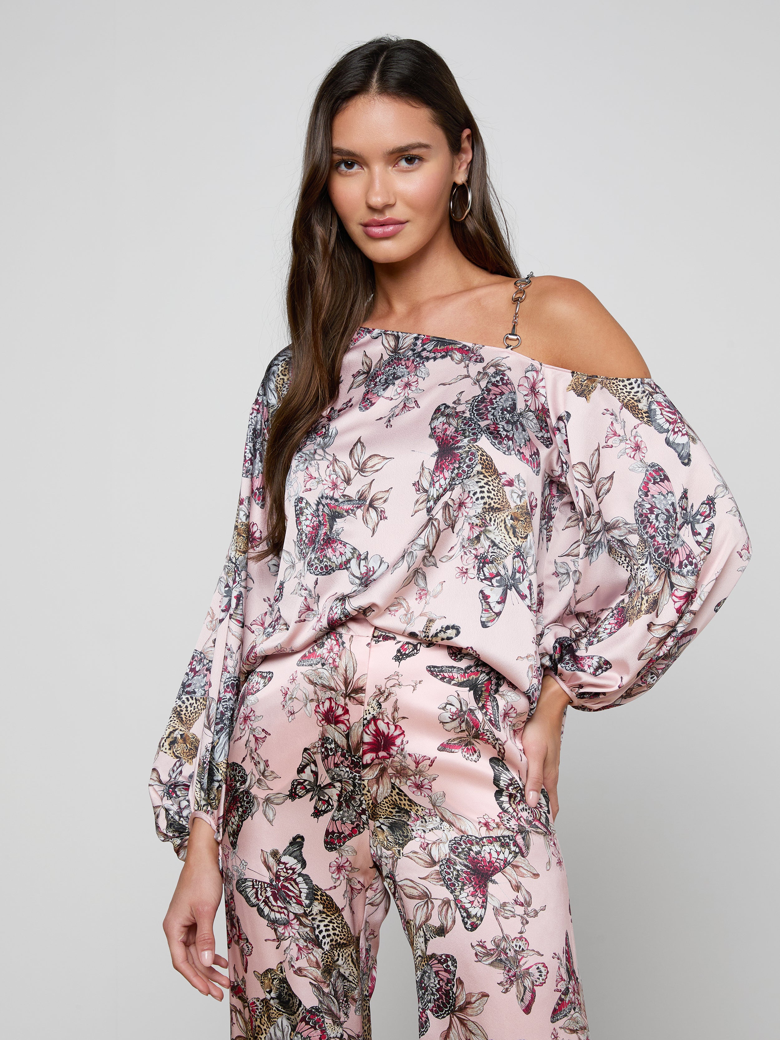 Asami Chain One-Shoulder Blouse Top In Light Nectar Pink Small Multi Butterfly Jungle