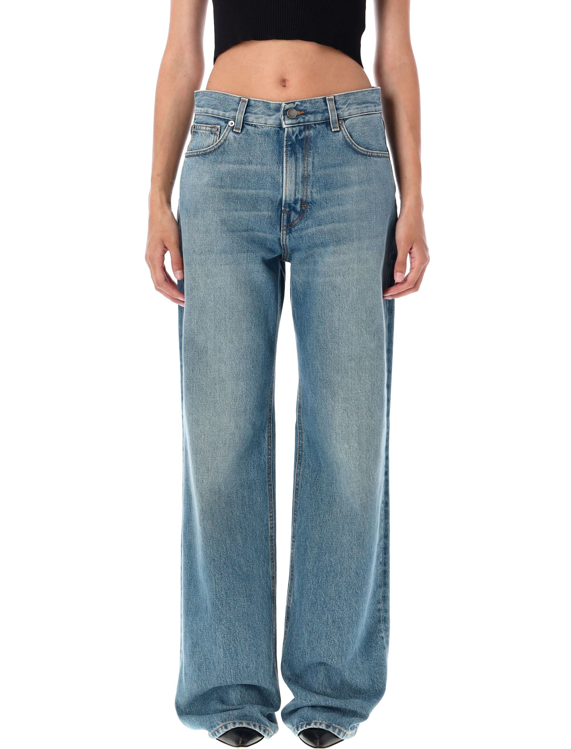 Comfortable Women's Jeans - Size Large