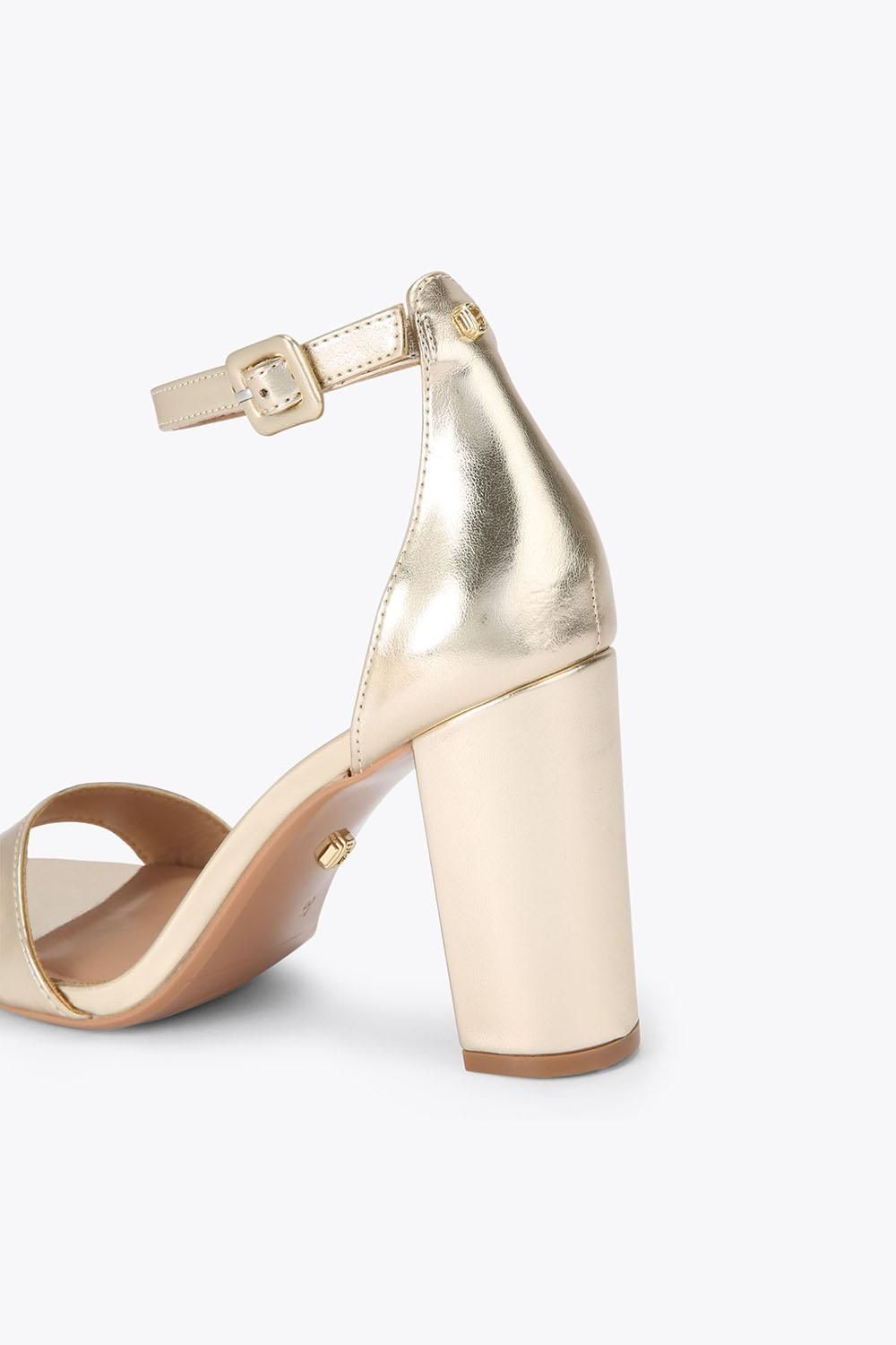 Carvela 'regatta Heel' Heels In Gold