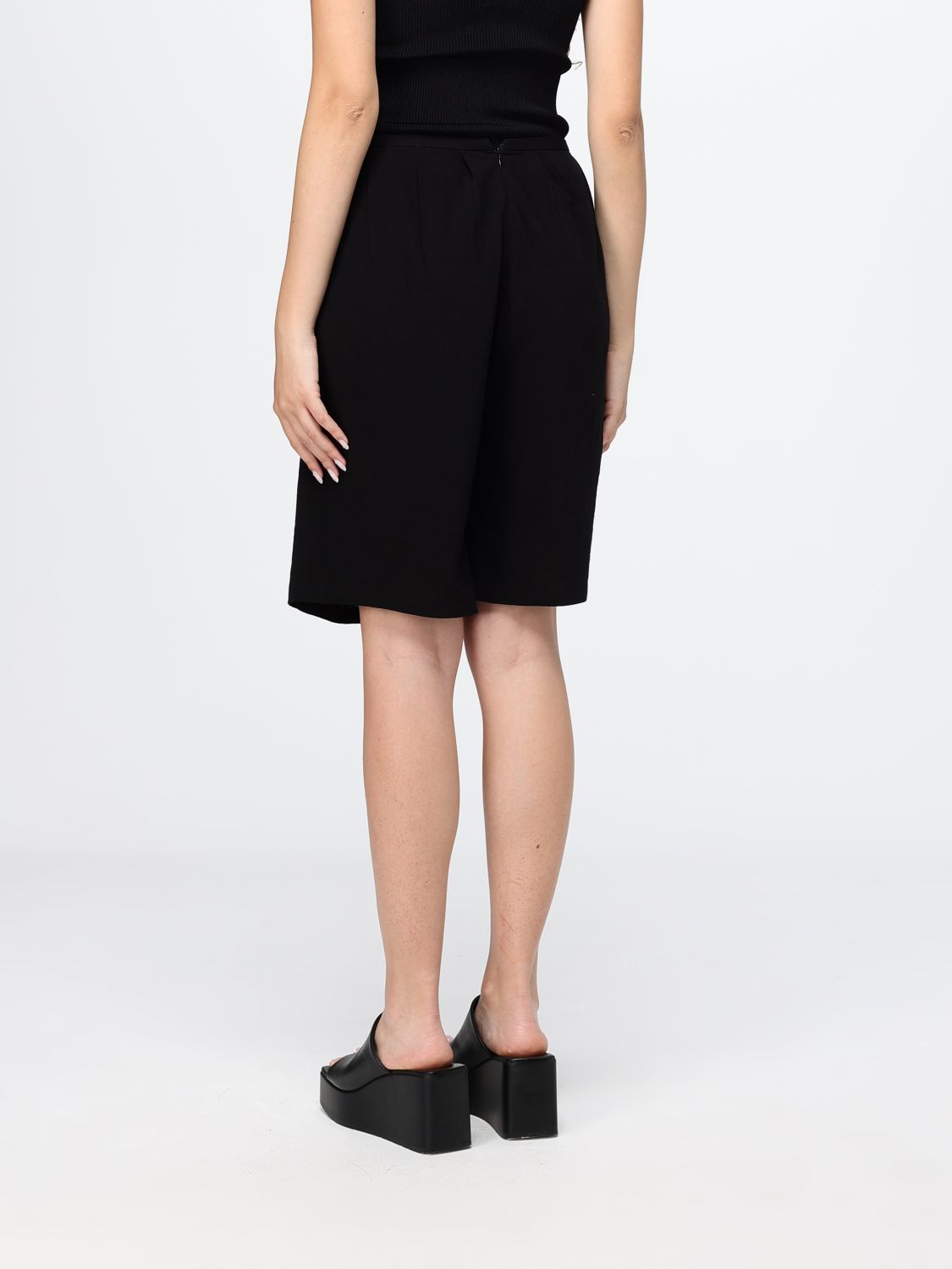 Shorts Woman color Black