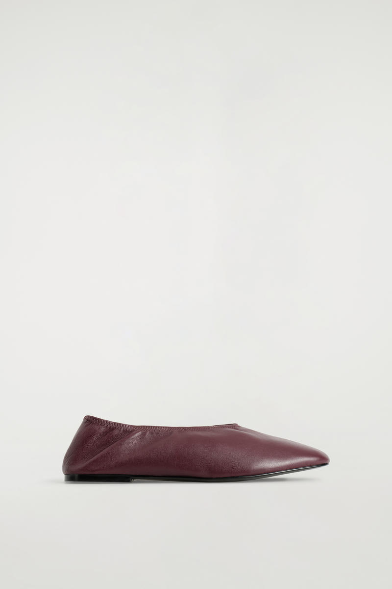 Minimal Leather Ballet Flats
