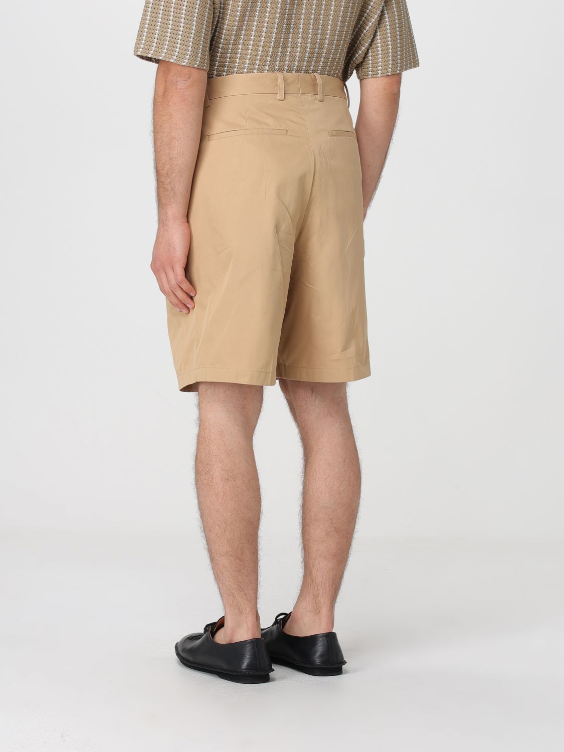Shorts Men color Beige